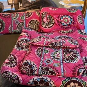 Vera Bradley crossbody bundle new wallet, accessory bag &crossbody bag 10x11 in